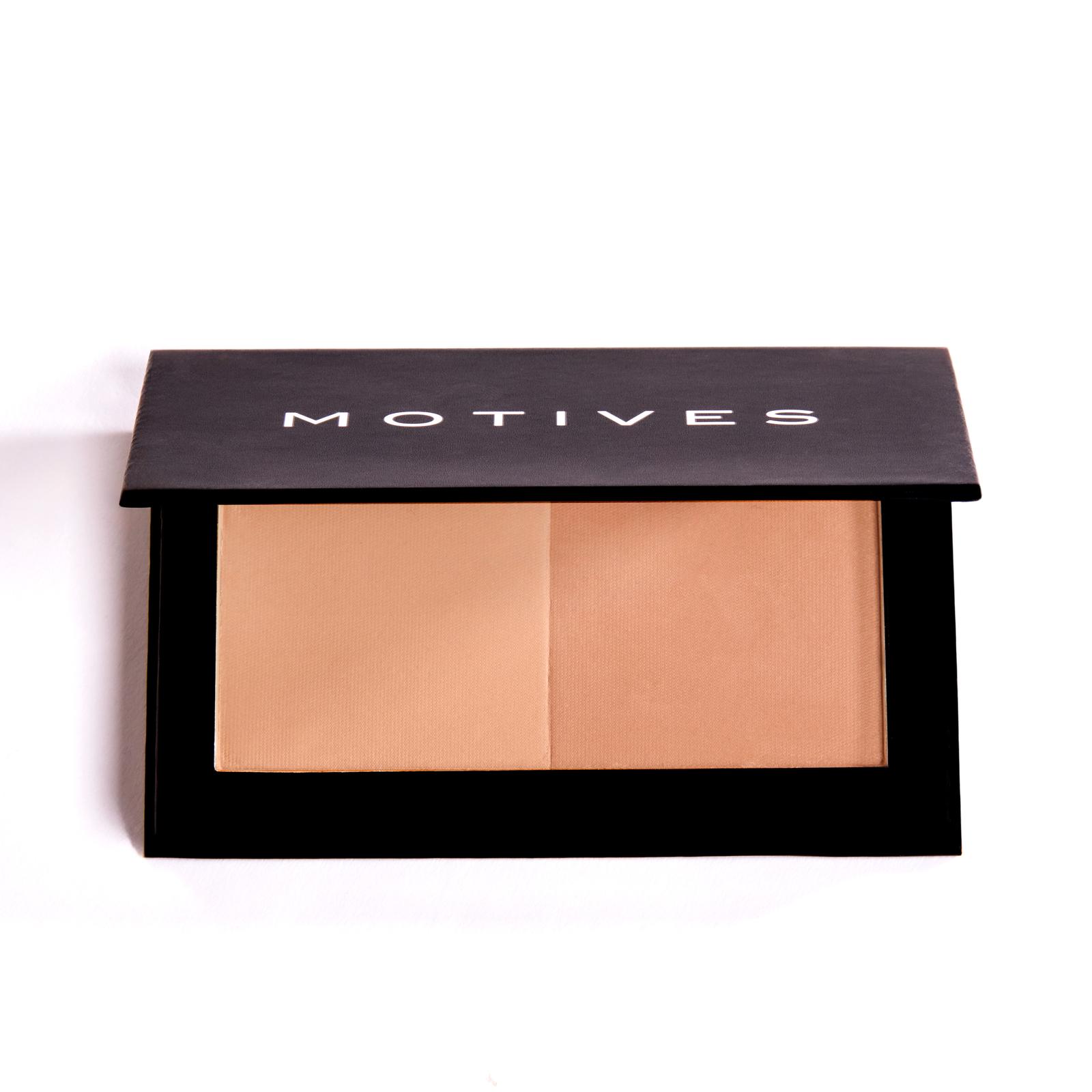 Motives®雙色修容餅