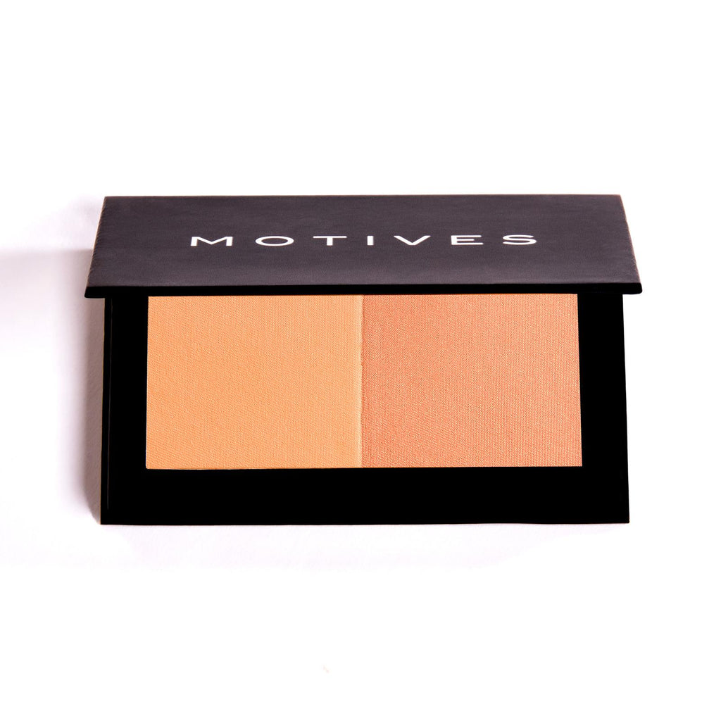 Motives®雙色修容餅