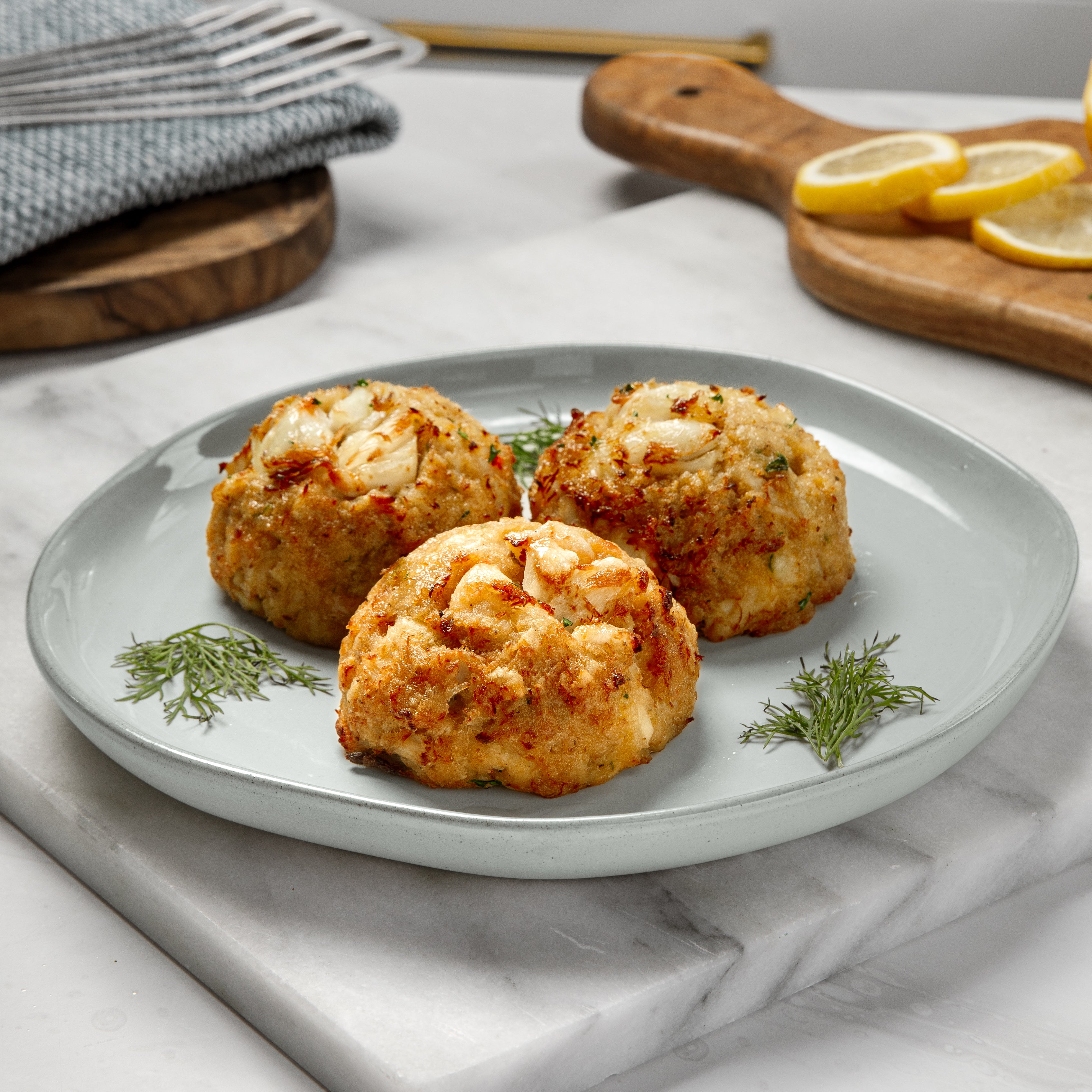 Rastelli's Jumbo Lump Crab Cakes 5 oz. Portions